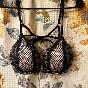 Victoria’s Secret bombshell bra 36 B